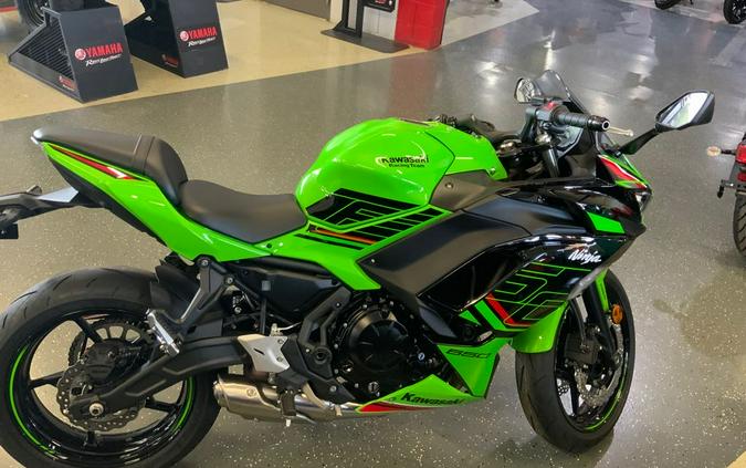 2024 Kawasaki Ninja® 650 ABS KRT Edition