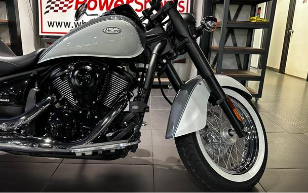 2024 Kawasaki Vulcan® 900 Classic