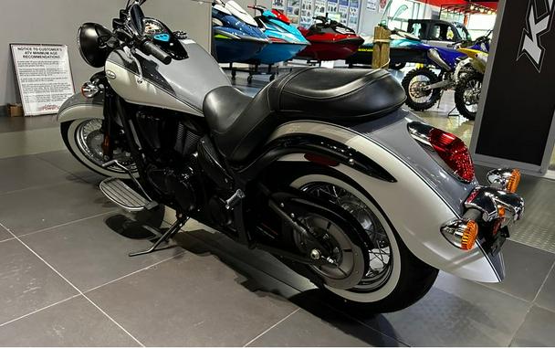 2024 Kawasaki Vulcan® 900 Classic