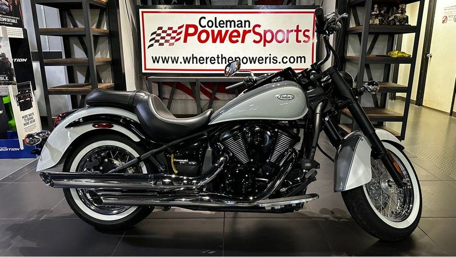 2024 Kawasaki Vulcan® 900 Classic