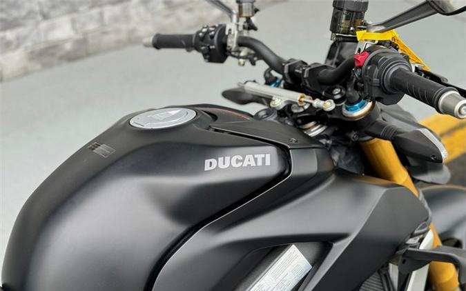 2022 Ducati Streetfighter V4 S