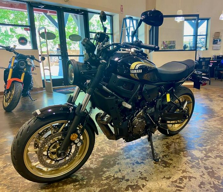 2024 Yamaha XSR700