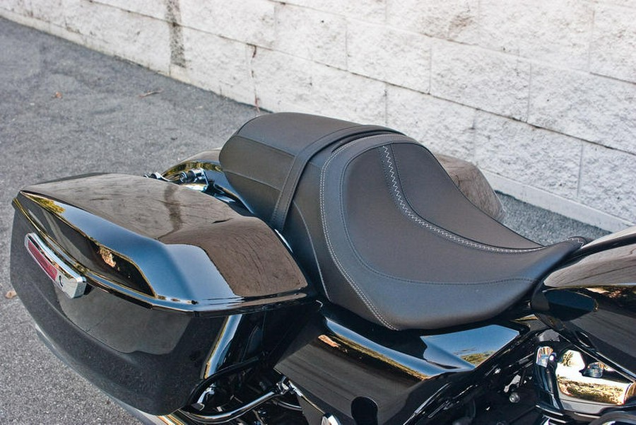 2025 Harley-Davidson® FLTRX - Road Glide®