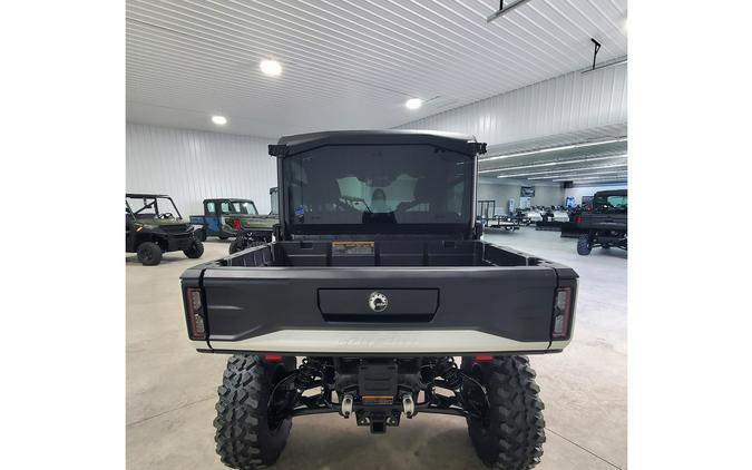 2026 Can-Am Defender Limited HD11