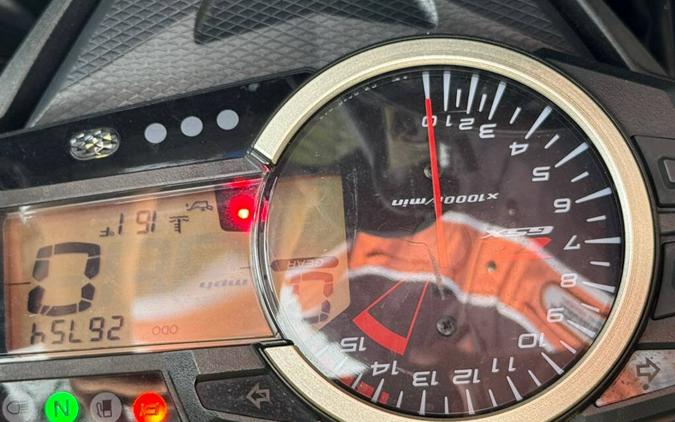 2014 Suzuki GSX-R1000 SPORT BIKE