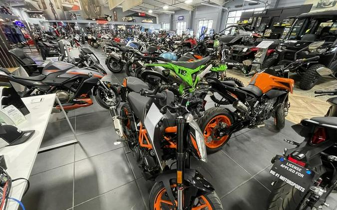 2022 KTM 390 Duke