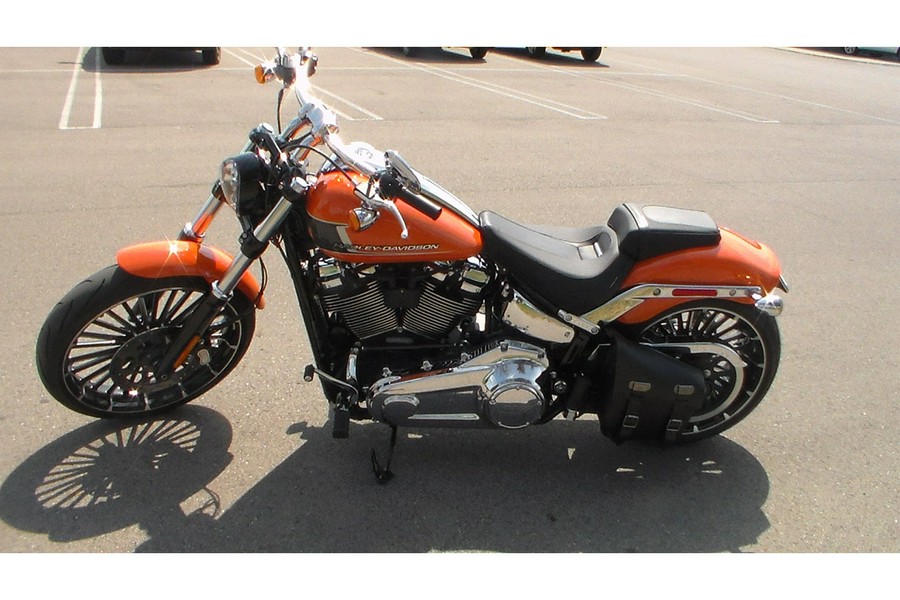 2023 Harley-Davidson® Softail® Breakout®