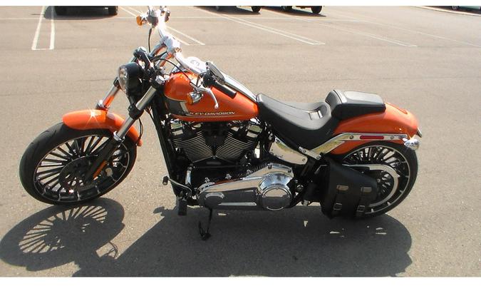 2023 Harley-Davidson® Softail® Breakout®