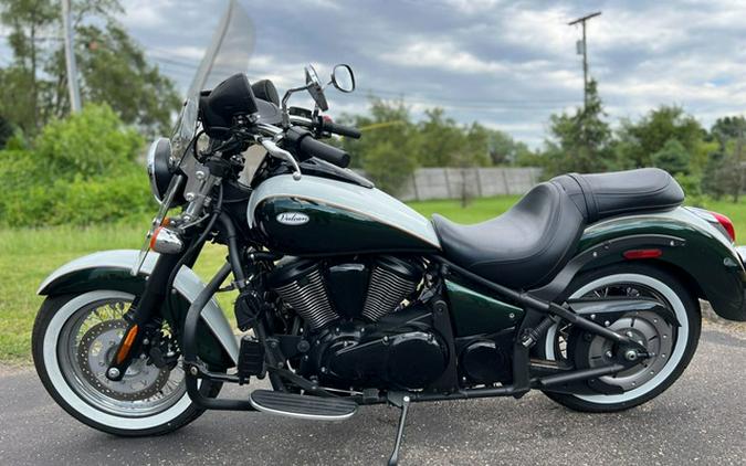 2022 Kawasaki Vulcan 900 Classic