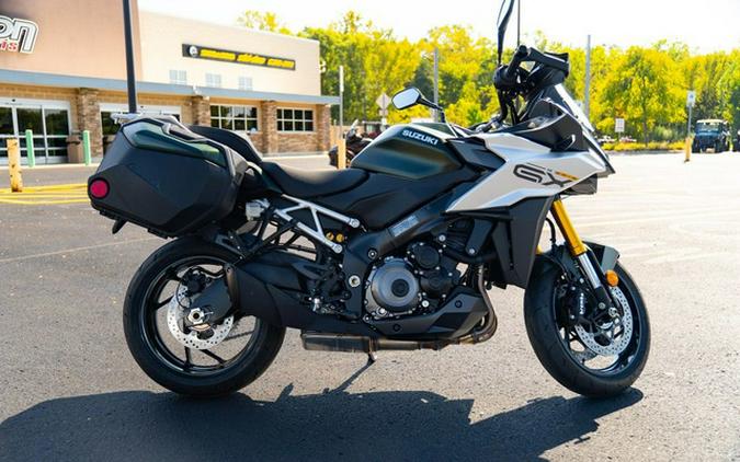 2024 Suzuki GSX-S 1000GX Plus