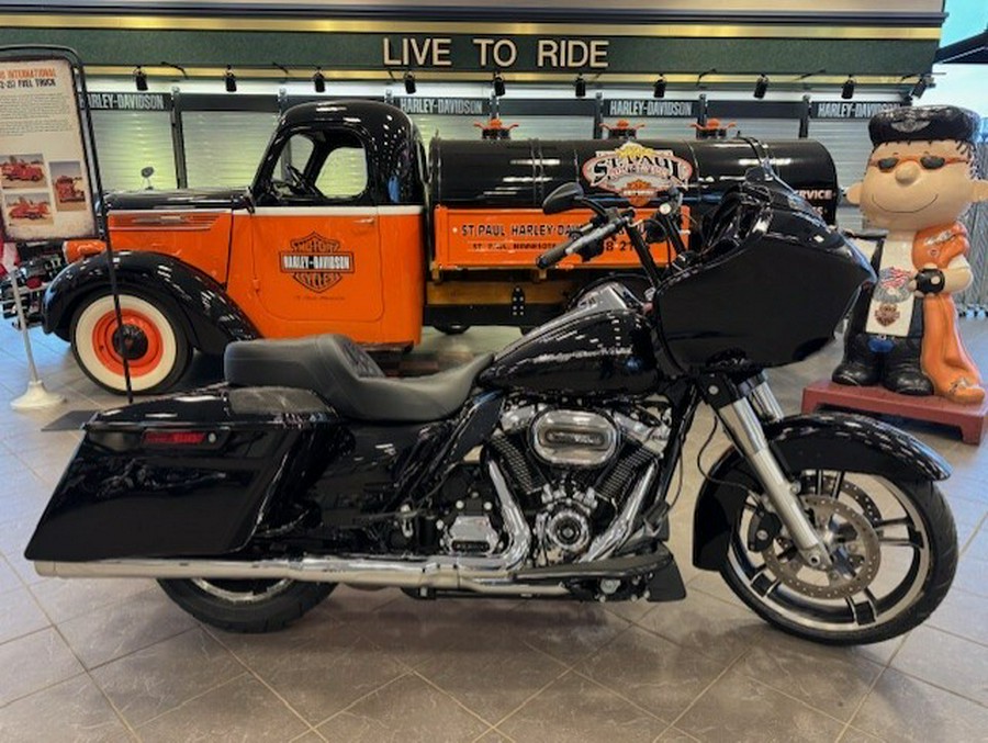 2017 USED HARLEY-DAVIDSON ROAD GLIDE SPECIAL FLTRXS
