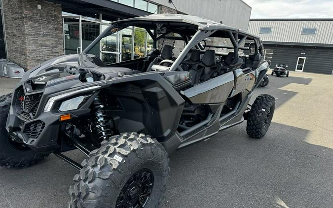 2024 Can-Am® Maverick X3 MAX X rs Turbo RR Triple Black