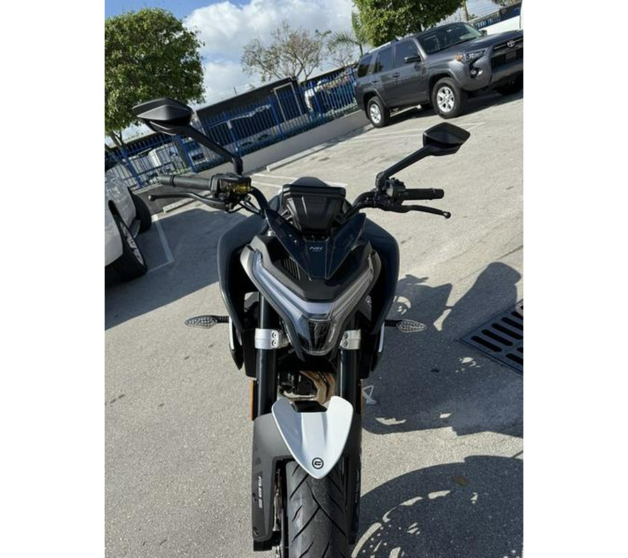 2024 CFMoto 800NK