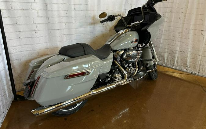 2024 Harley-Davidson Road Glide® FLTRX Billiard Gray