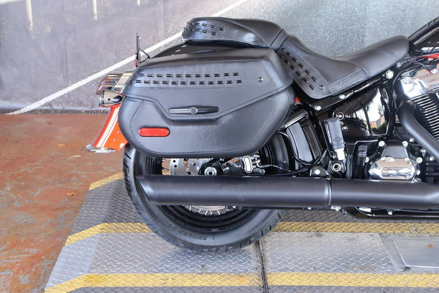 2025 Harley-Davidson® FLHC - Heritage Classic