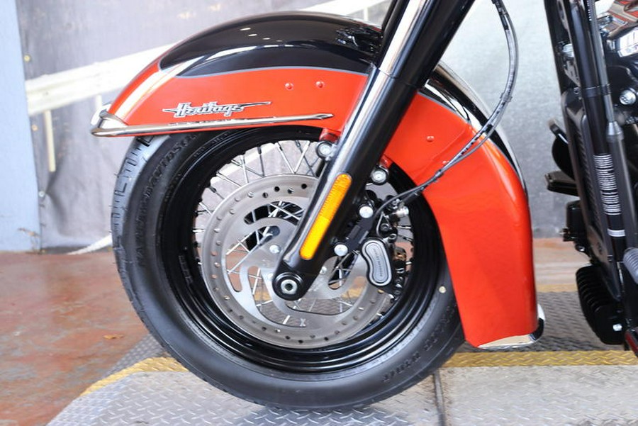 2025 Harley-Davidson® FLHC - Heritage Classic