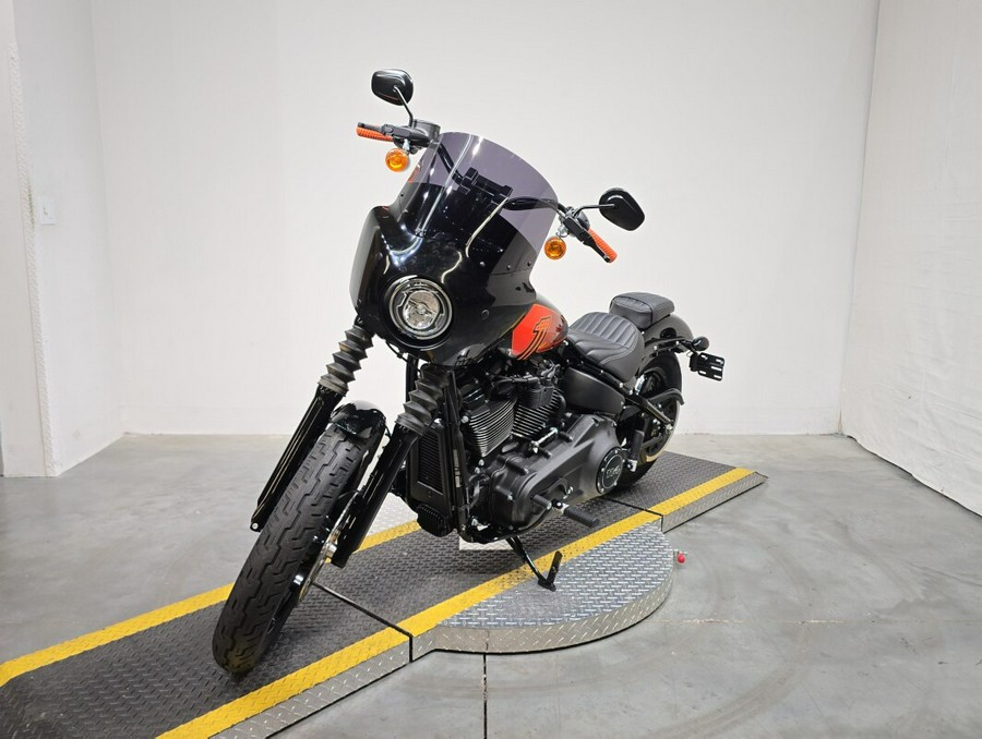 FXBBS 2022 Street Bob® 114