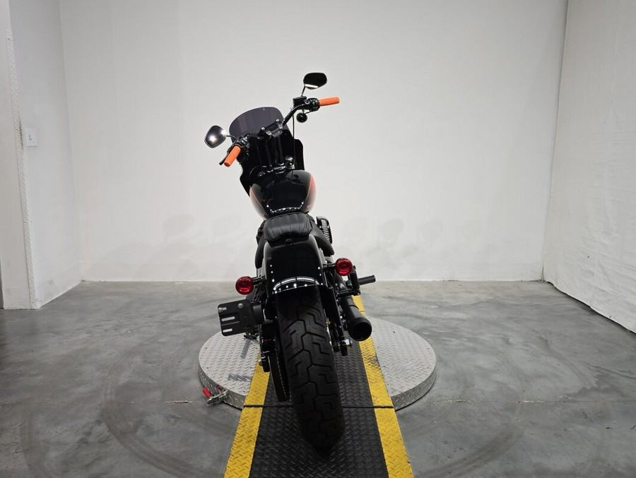 FXBBS 2022 Street Bob® 114