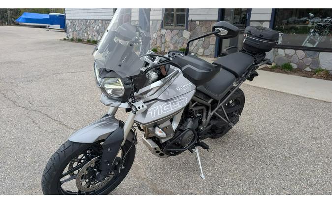 2018 Tiger 800 XRT - Triumph