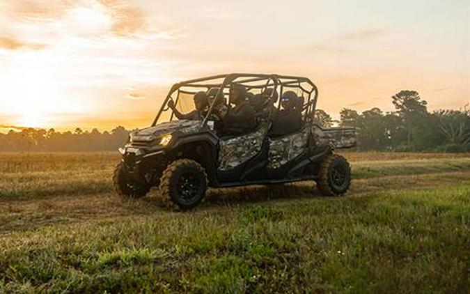 2025 Honda Pioneer 1000-6 Deluxe Crew