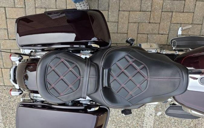 2014 Harley-Davidson® FLHXS - Street Glide® Special