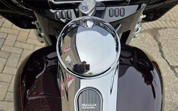 2014 Harley-Davidson® FLHXS - Street Glide® Special