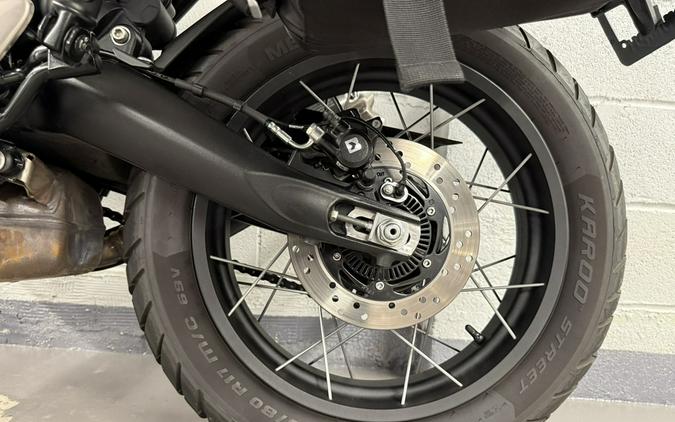 2026 Triumph Scrambler 400 XC