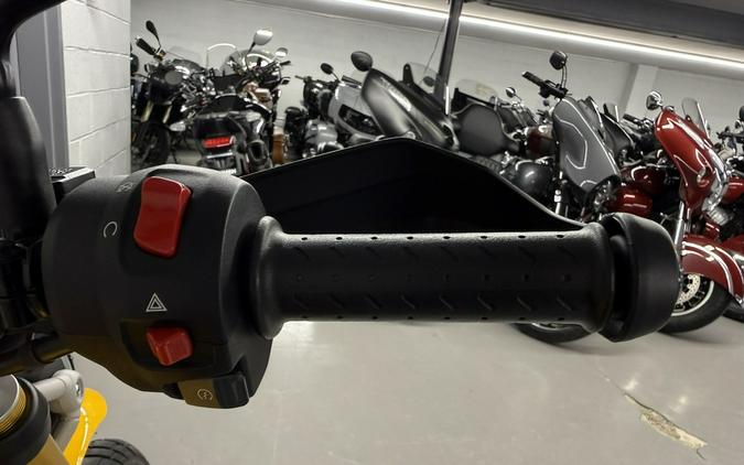 2026 Triumph Scrambler 400 XC