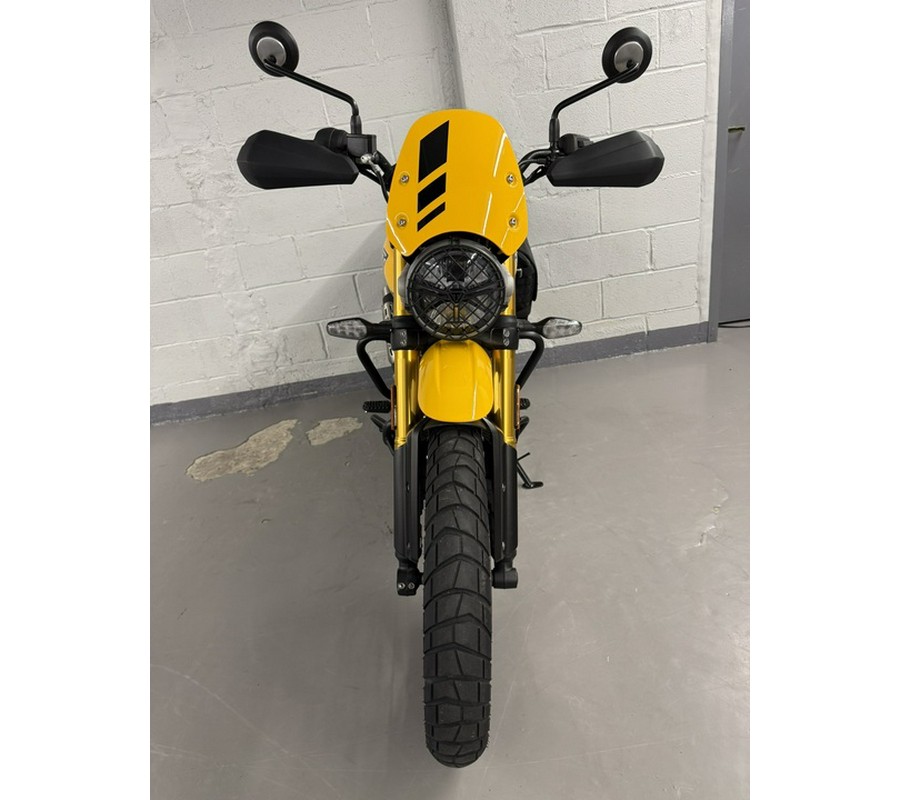 2026 Triumph Scrambler 400 XC