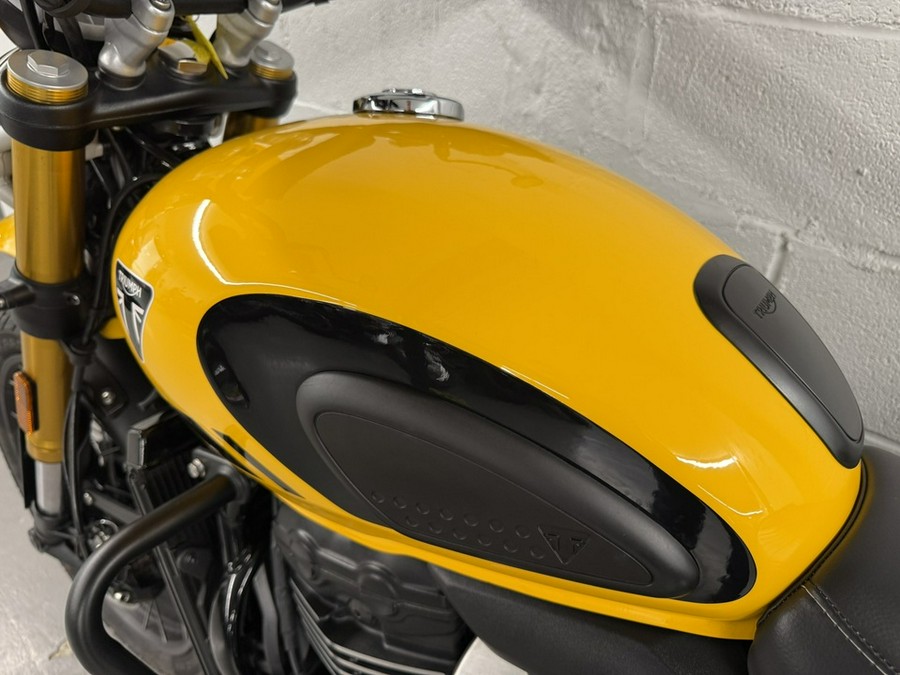 2026 Triumph Scrambler 400 XC