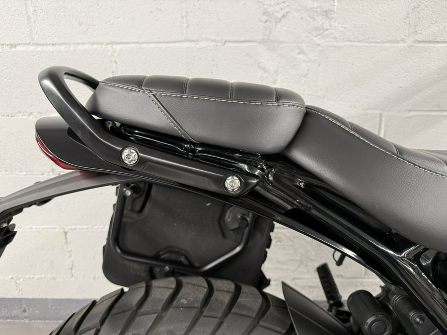 2026 Triumph Scrambler 400 XC