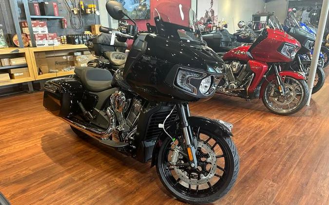 2024 Indian Motorcycle® Challenger® Black Metallic