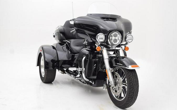 2018 Harley-Davidson® FLHTCUTG - Tri Glide® Ultra