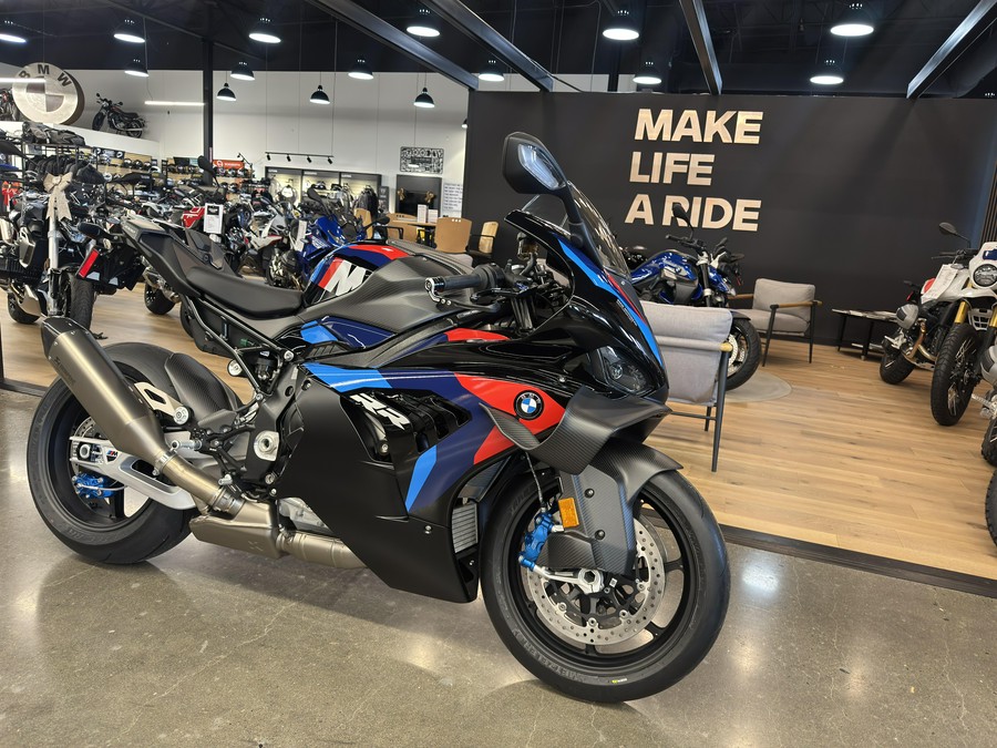 2026 BMW M 1000 RR - BLACK STORM METALLIC