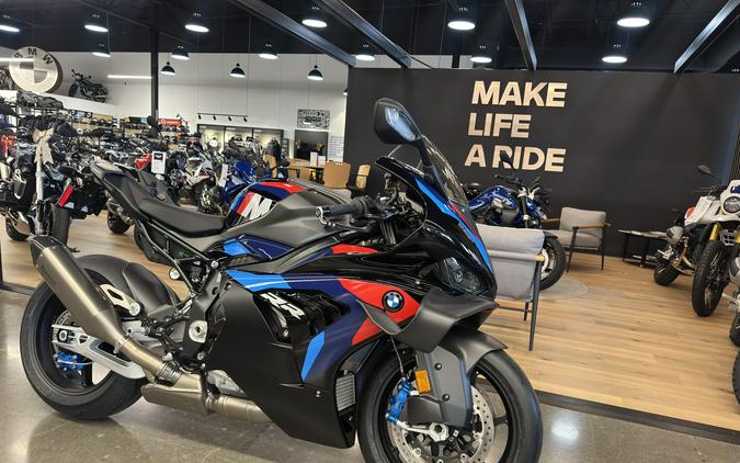 2026 BMW M 1000 RR - BLACK STORM METALLIC