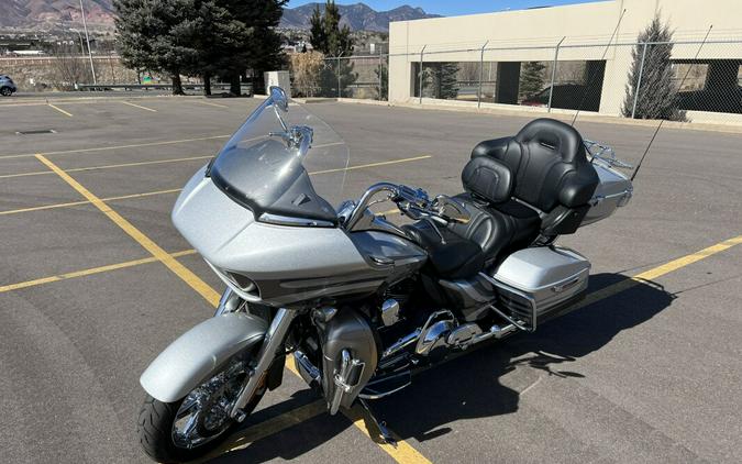 2016 CVO™ Road Glide® Ultra
