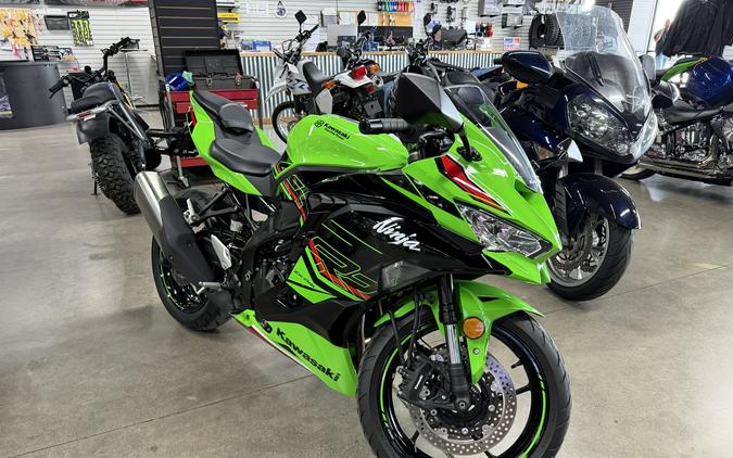 2023 Kawasaki Ninja® ZX™-4RR KRT Edition