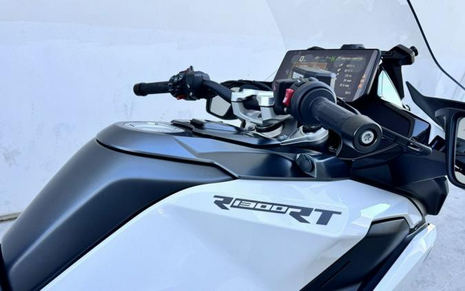 2026 BMW R 1300 RT Alpine White 3