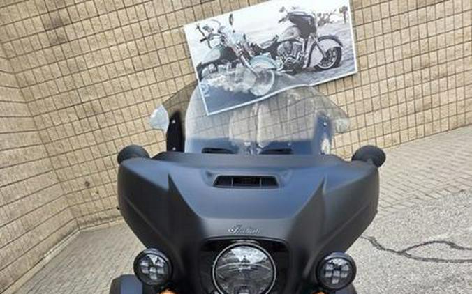 2023 Indian Motorcycle® Roadmaster® Dark Horse® Black Smoke