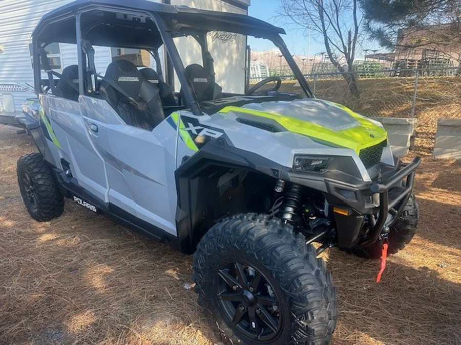 2024 Polaris Industries GENERAL XP 4 1000 SPORT - GHOST GRAY