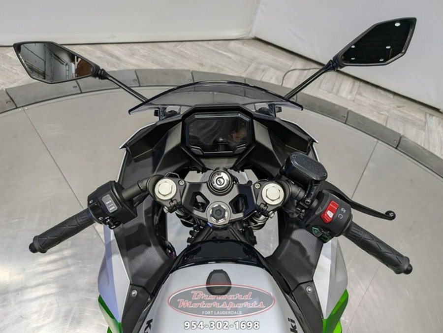 2024 Kawasaki Ninja e-1 ABS