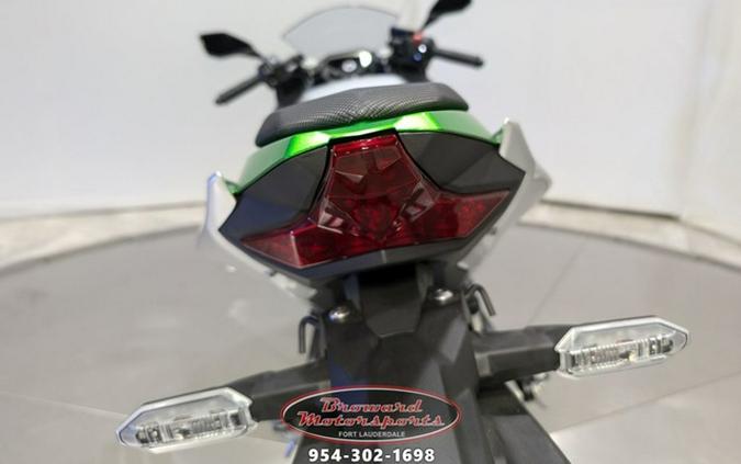 2024 Kawasaki Ninja e-1 ABS