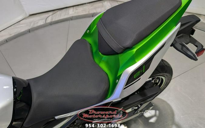 2024 Kawasaki Ninja e-1 ABS