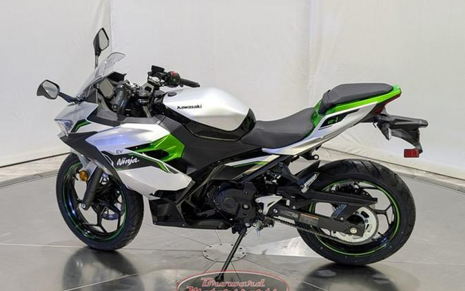 2024 Kawasaki Ninja e-1 ABS