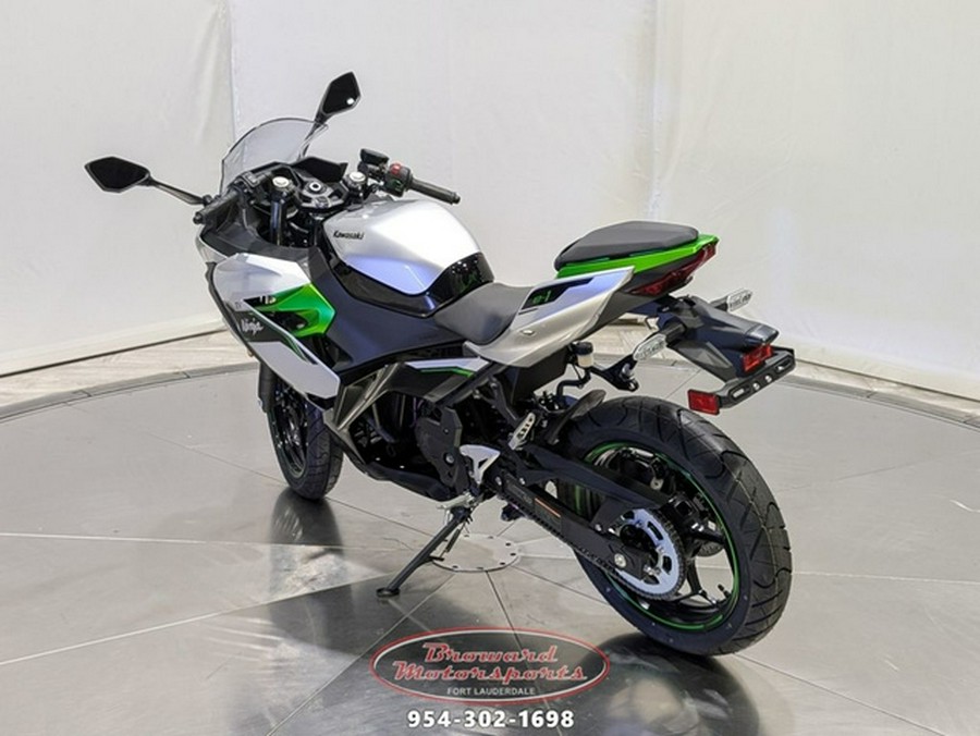 2024 Kawasaki Ninja e-1 ABS