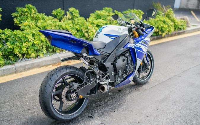 2014 Yamaha YZF-R1