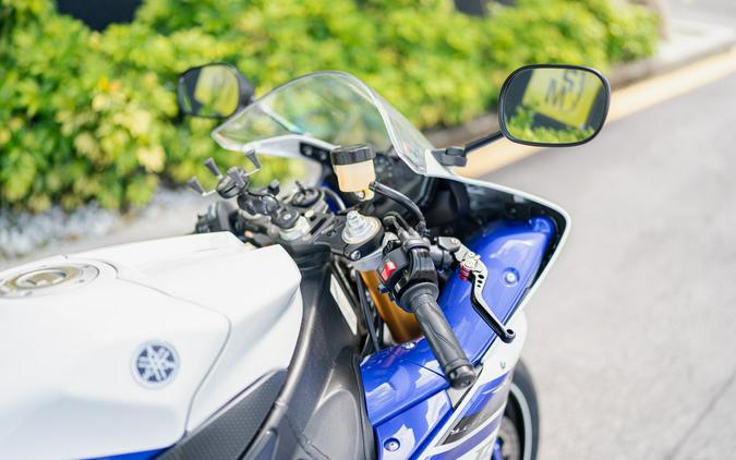 2014 Yamaha YZF-R1