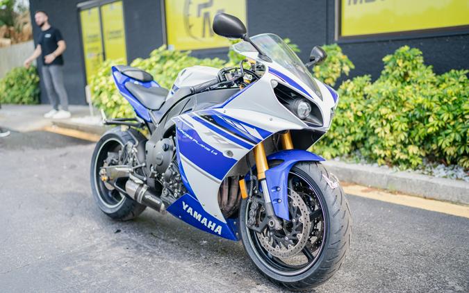 2014 Yamaha YZF-R1