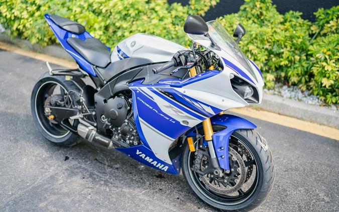 2014 Yamaha YZF-R1