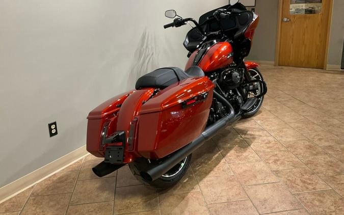 2024 Harley-Davidson®FLTRX Road Glide® Whiskey Fire